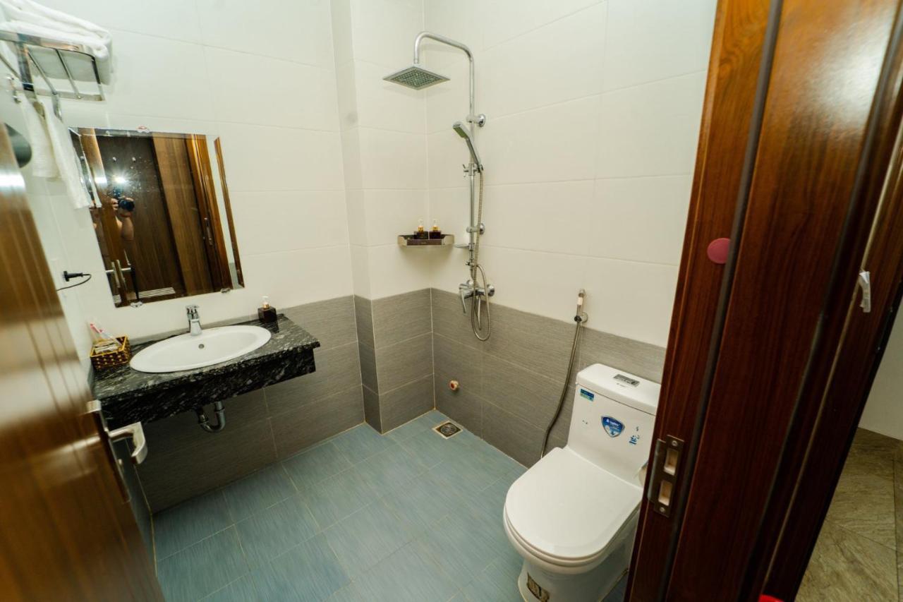 Sonne Hotel Quang Binh ドンホイ エクステリア 写真